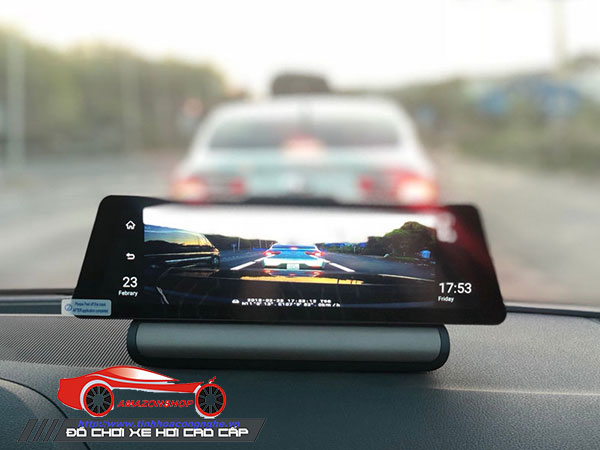 Camera hành trình 4G màn 10 inch mã 688 - Đặt taplo 17